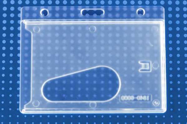 ハードカードケース〈1枚入用〉エコノミータイプ（ABS樹脂）つや消し仕上げ[横型/横入式]  ピナクルID Accessories IDカード ・社員証（名札）・ネックストラップの専門店